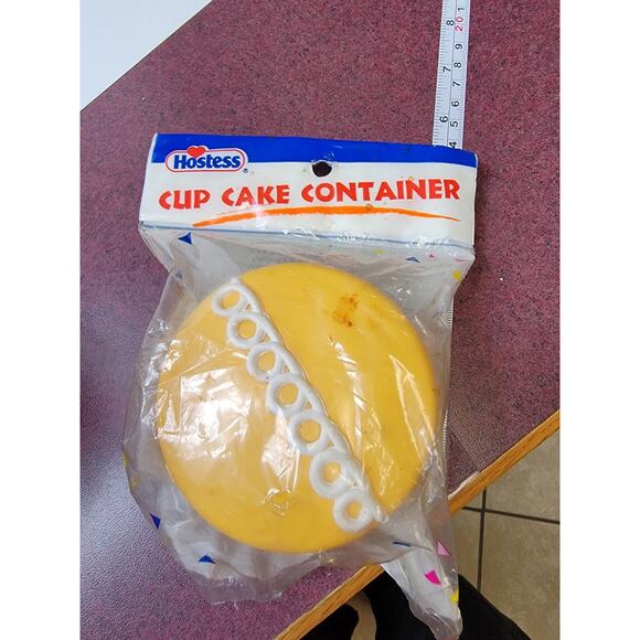 Vtg Hostess Cup Cake Container New Old Stock Lunchbox Retro Nostalgia Stocking - Picture 3 of 3